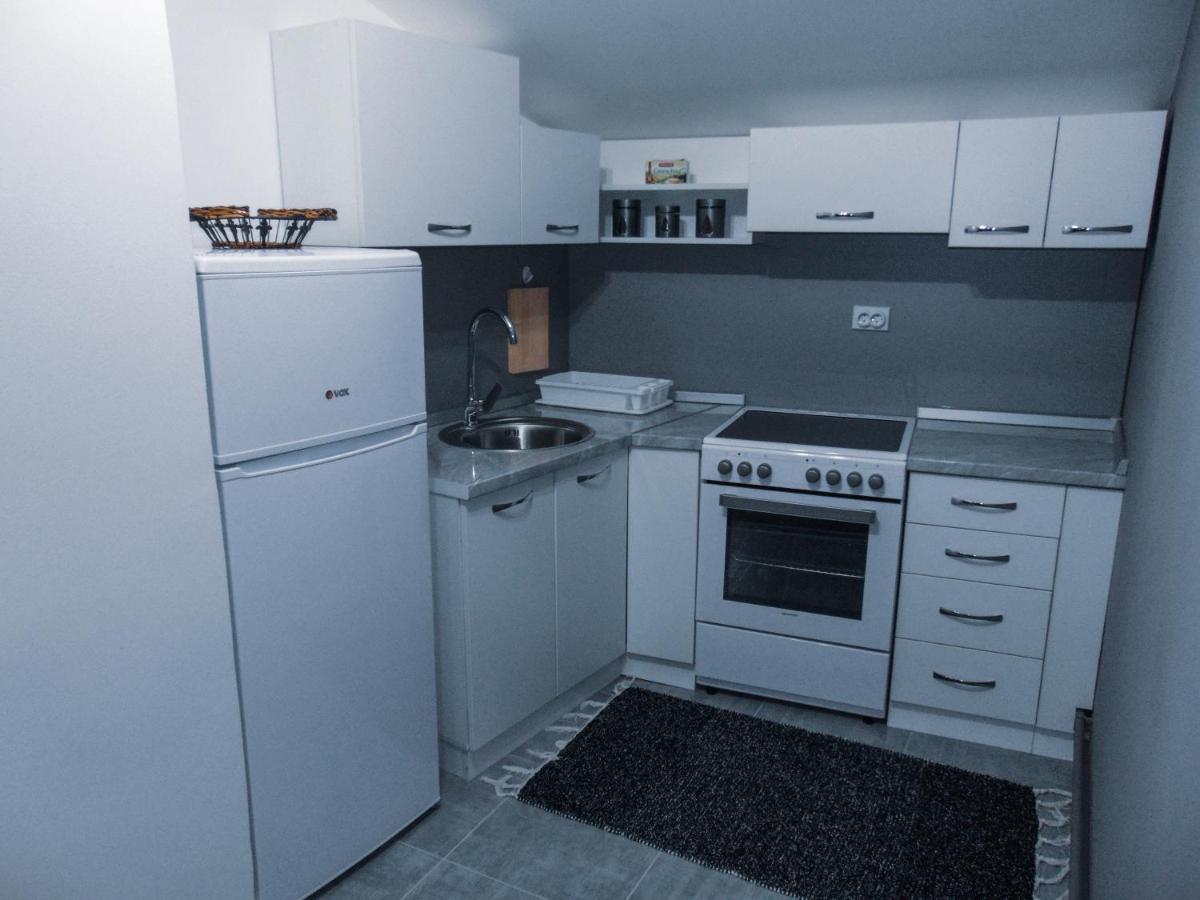 Stan Na Dan - Apartman Djordjevic Vranje Ngoại thất bức ảnh