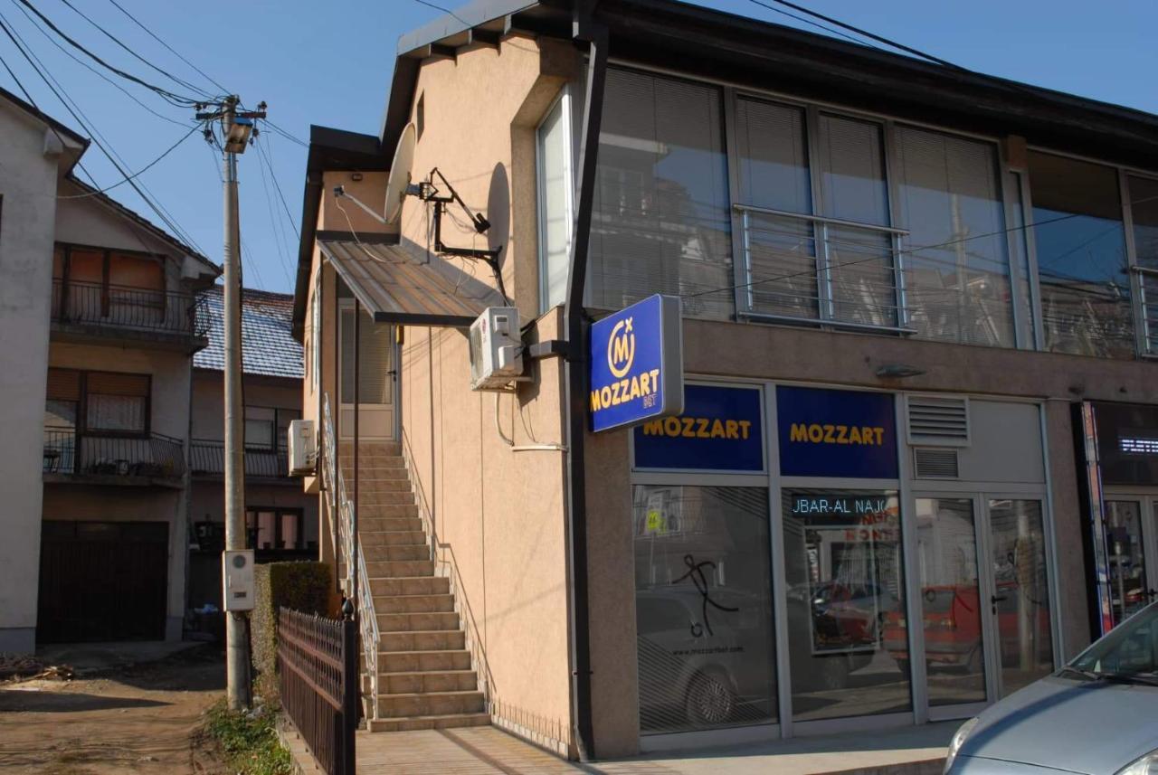 Stan Na Dan - Apartman Djordjevic Vranje Ngoại thất bức ảnh