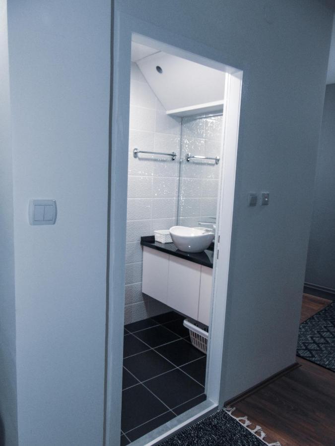 Stan Na Dan - Apartman Djordjevic Vranje Ngoại thất bức ảnh
